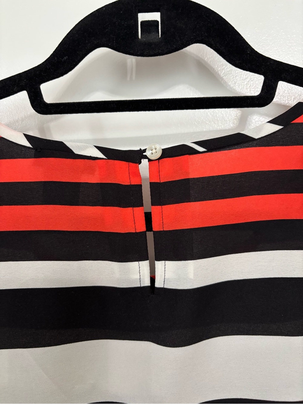 Ann Taylor Petite Black, White & Red Striped Scoop Neck Blouse, size LP - Picture 6 of 6